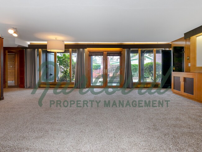 Photo - Winchell 3plex Unidad 4215 N Winchell