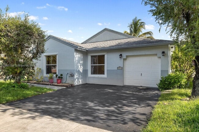 Photo - 20770 NW 1st St Casa