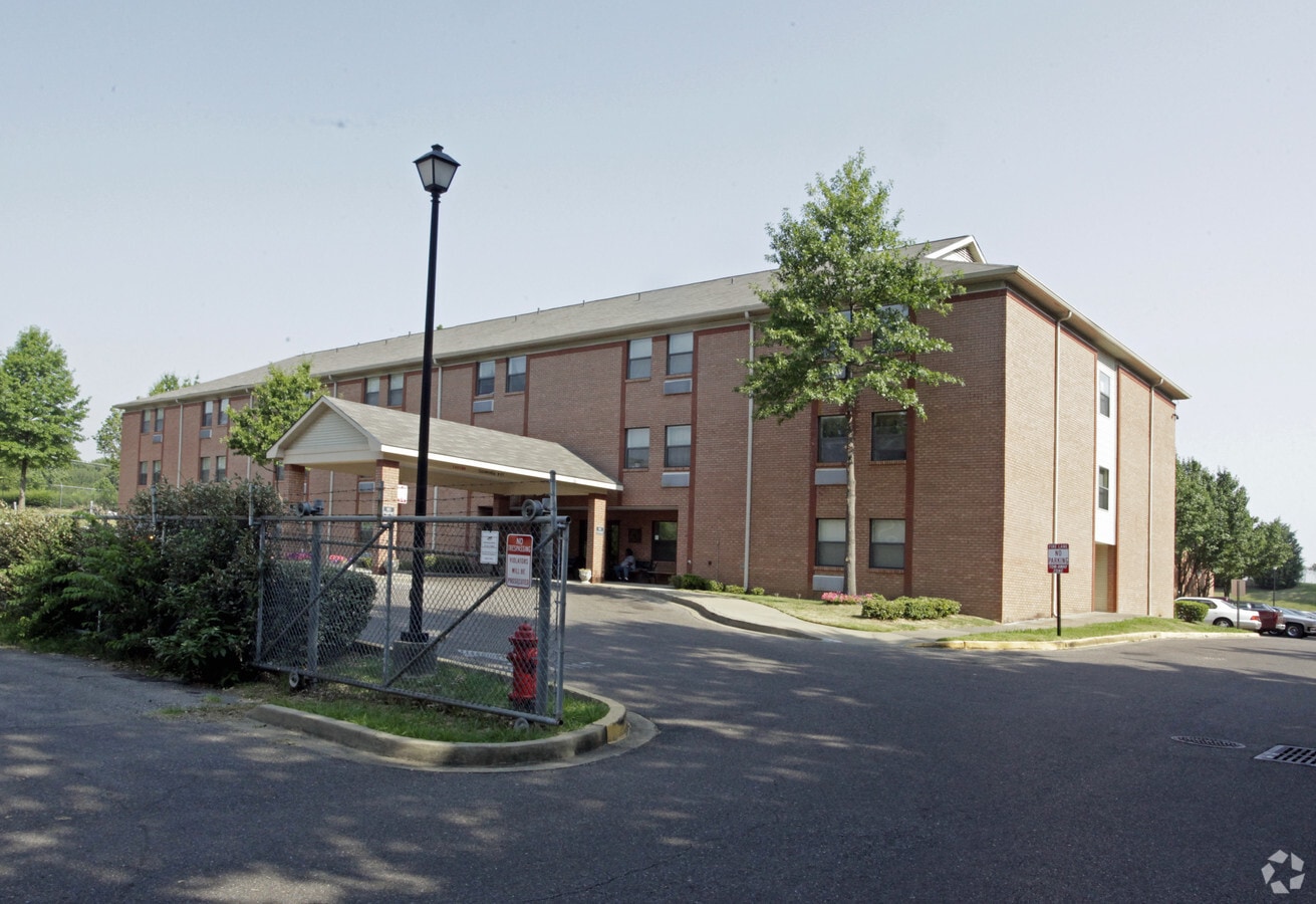 Photo - Bethel Towers