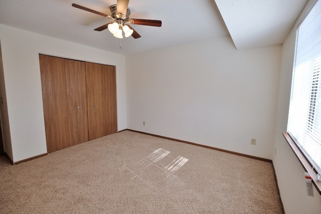 Photo - Parkside Apartments