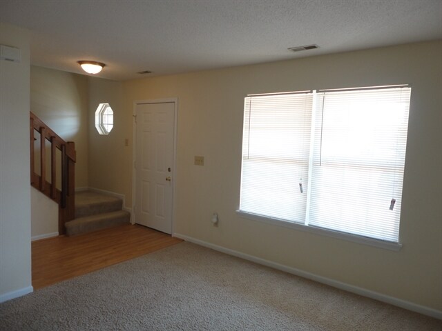 Photo - 17378 Austrian Pine Way