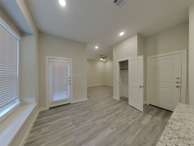 Photo - 4910 San Fabiano Ct