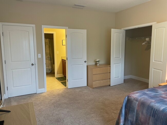 Photo - 8552 Loxton Cir