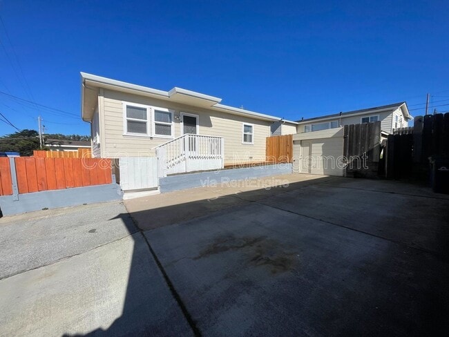 Photo - 1234 Circle Ave Unit B B