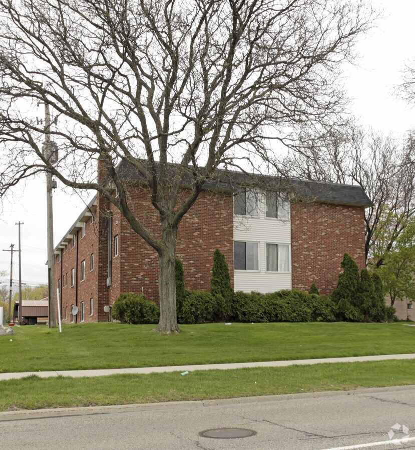Photo - Lexington Place Apartments