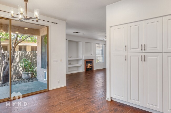 Photo - 250 N Nash Way