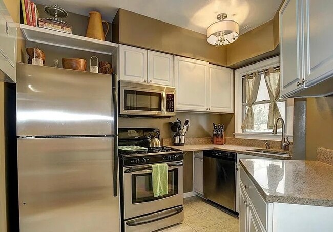 Photo - 2500 Q St NW Unit 336