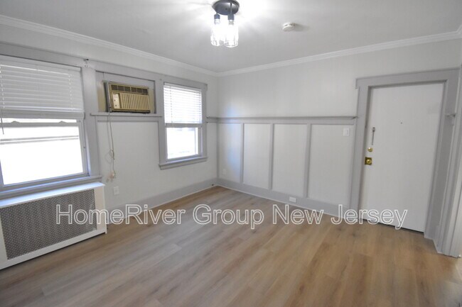 Photo - 378 Boyden Ave Unit Apt 1