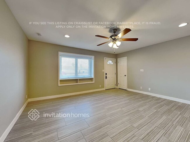 Photo - 1539 W 7th St