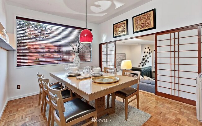Photo - Capitol Hill 2-bedroom Condo