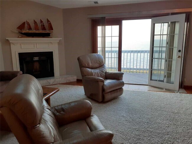 Photo - 3304 Baer Beach Rd Unit C-13