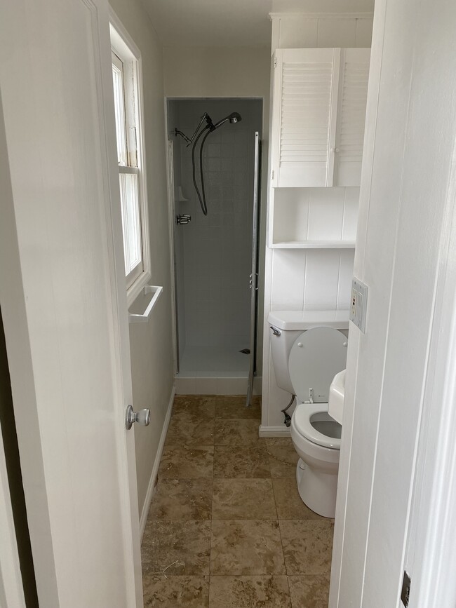 Photo - 320 Sapphire Ave Unidad 320 1/2 Sapphire