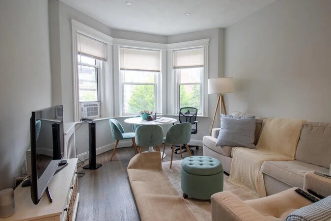 Photo - 109 Queensberry St