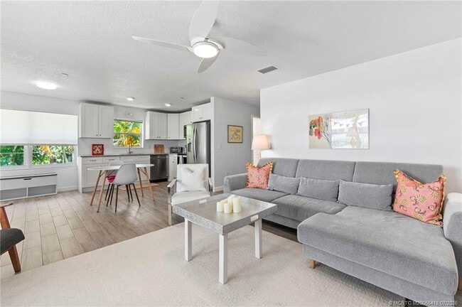 Photo - 2929 SE Ocean Blvd Unidad F10