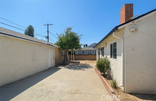 Building Photo - 7354 Vanalden Ave Rental