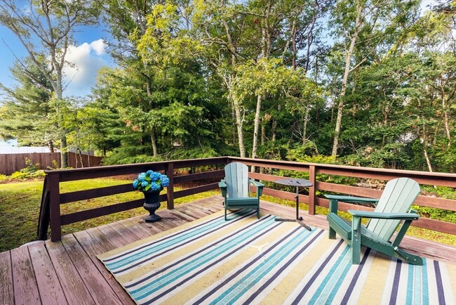 Photo - 49 Bramblebush Dr