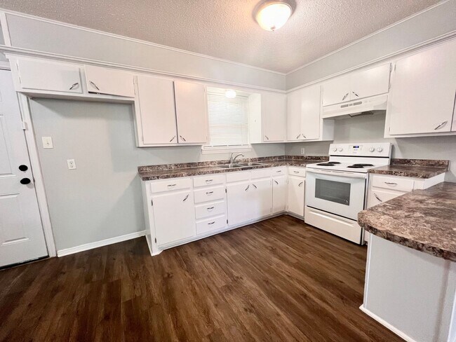 Photo - 1618 58th St Unit A