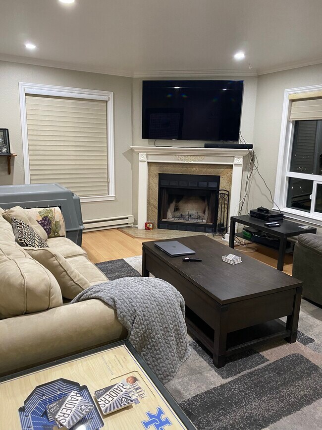 Photo - 2505 Miramar Ave Unit 119