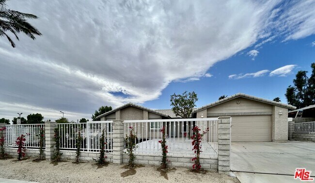Photo - 68325 Peladora Rd