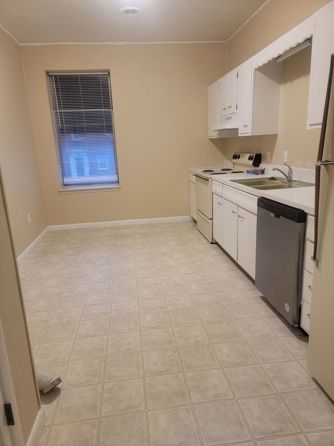 1 BR Downtown Gallipolis - 1 BR Downtown Gallipolis Rental