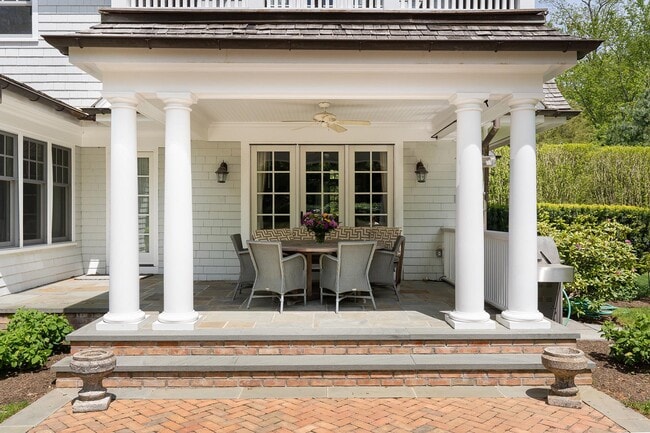 Photo - 19 Fairleigh Ct