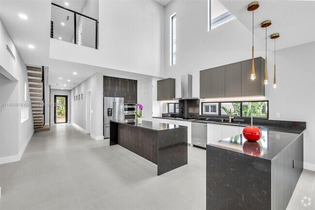 Building Photo - 808-810 SW 9th St Rental