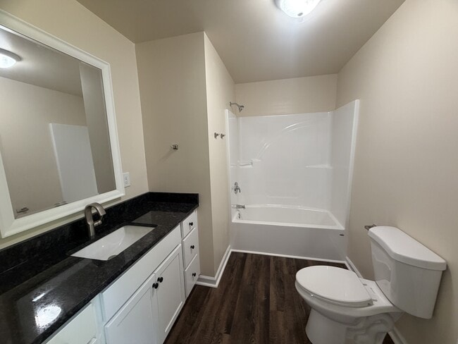 Photo - 226 N 9th St