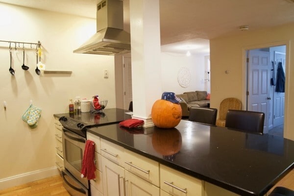 Photo - 841 Parker St Unidad 101