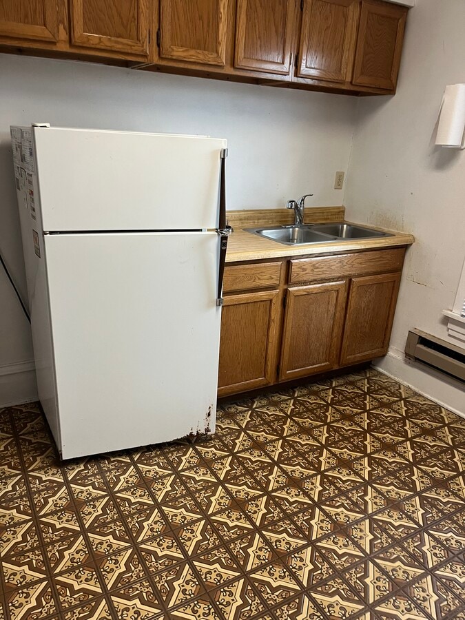 Photo - 208 SW 1st St Unit Apartment 3
