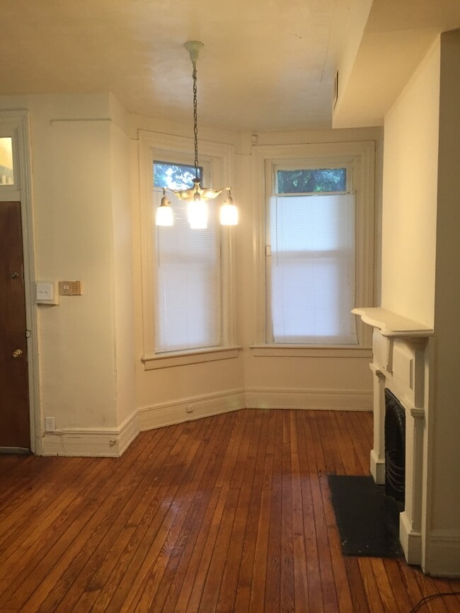 Photo - Amazing 3 bdrm/1.5 bath House Conveniently Located in The Heart of VCU and Downtown!