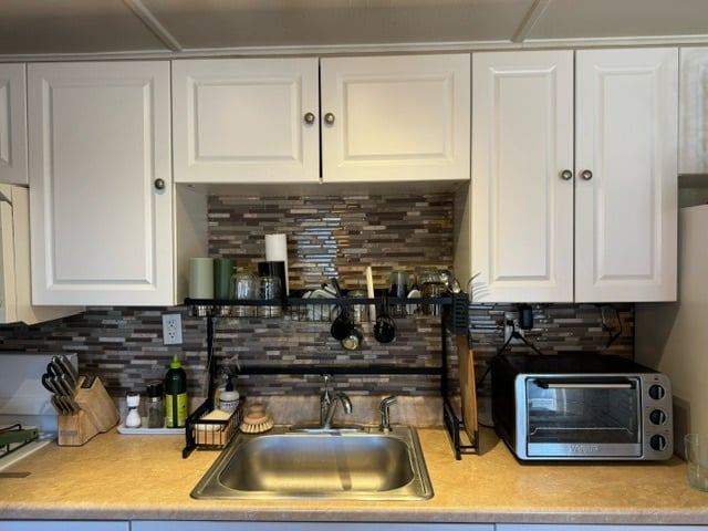 Building Photo - 56 Ferry St Unit 2