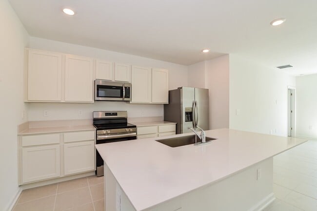 Photo - 4054 Old Mill Rd