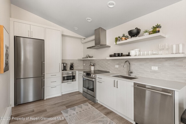 Photo - 220 W Main St Unit 210/P1/B6