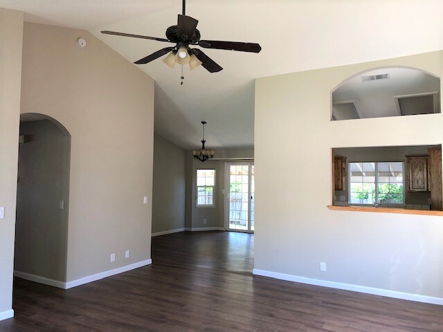 Photo - 2158 Robailey Dr
