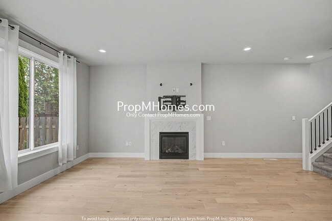 Photo - Modern Four Bedroom Home in SW Gresham!