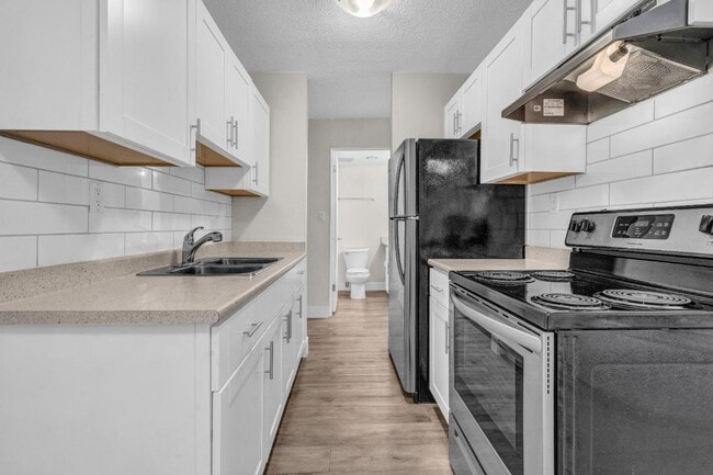 Building Photo - Gatensbury Apartments