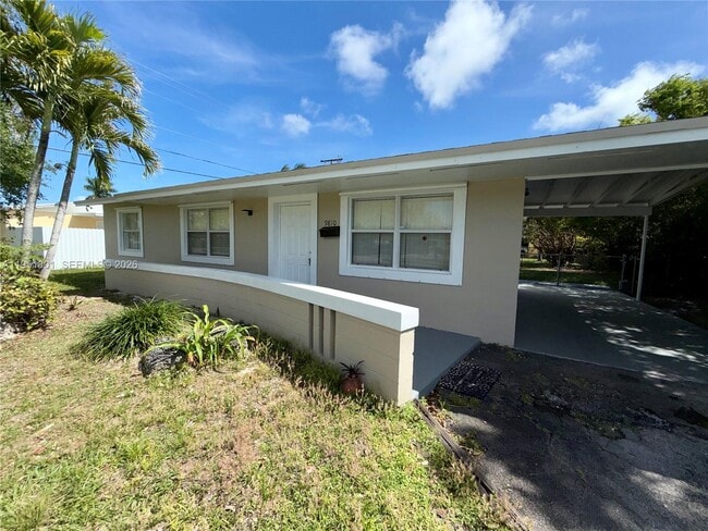 Photo - 9810 SW 165th Terrace