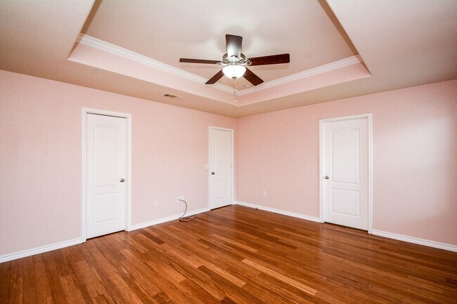 Photo - 15407 Key Crest Ln