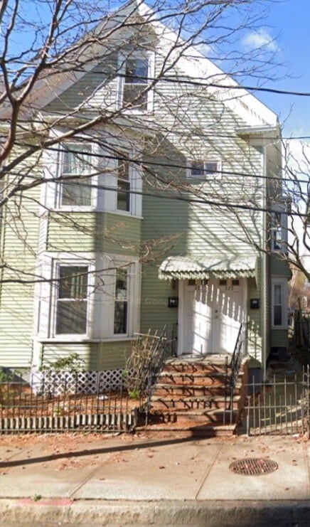 Photo - 377 Prospect St Unit 2