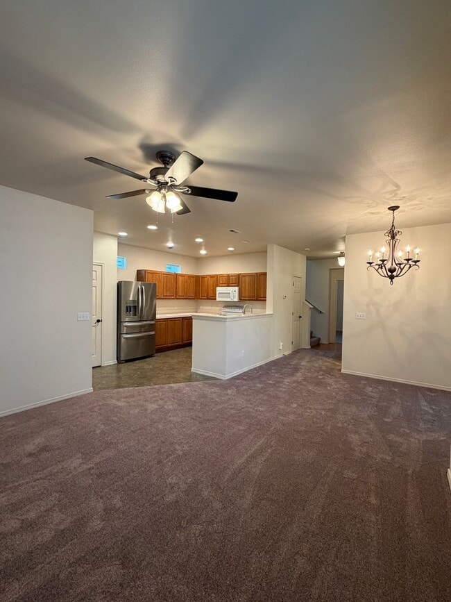 Photo - 4244 Edgewater Blvd NE