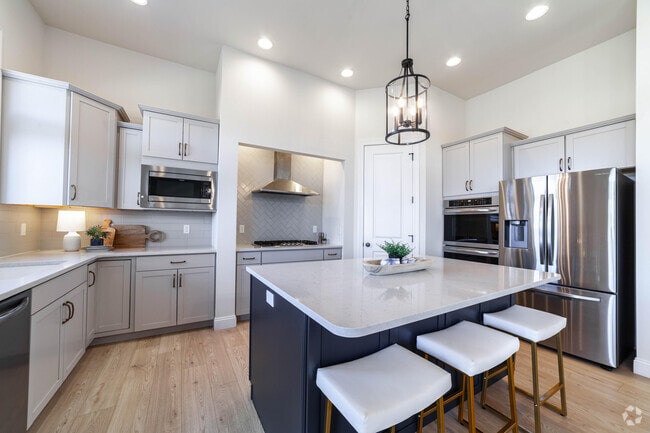Building Photo - 609 Tomahawk Dr Rental