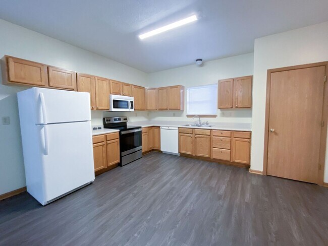 Photo - 3867-3871 Ledyard Street Unit 3867 Ledyard Street