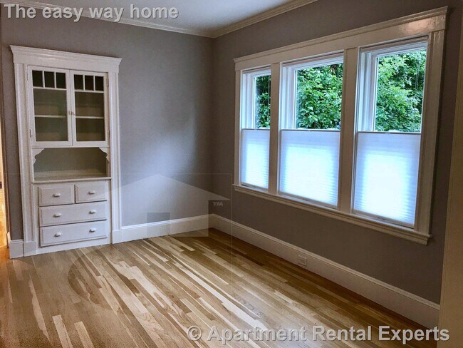 Photo - 133 Boston Ave