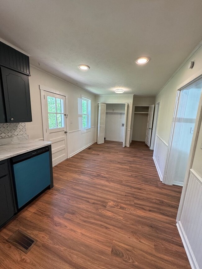 Photo - 5510 Chandler St