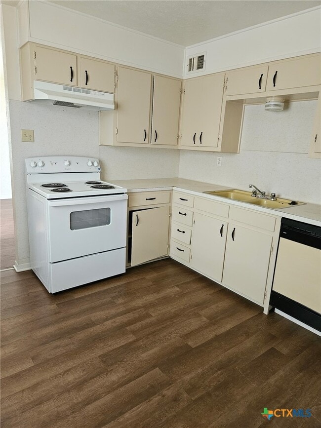 102 E Avenue A Unit 6