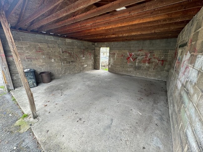 Photo - 2605 Walnut St Unidad Second Floor