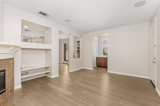 Photo - 4s ranch detached house