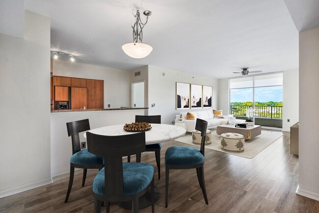 Photo - 700 E Boynton Beach Blvd