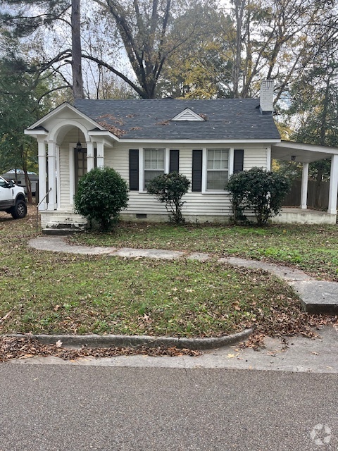 Building Photo - 125 E Sherrod Ave Rental