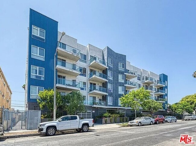 Building Photo - 105 S Mariposa Ave Unit 509 Rental